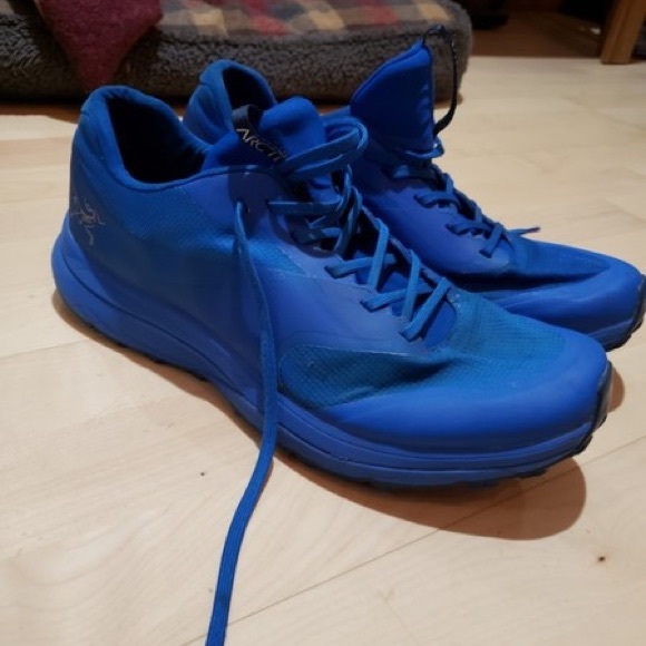 Arcteryx Nor Van runners - Picture 1 of 3